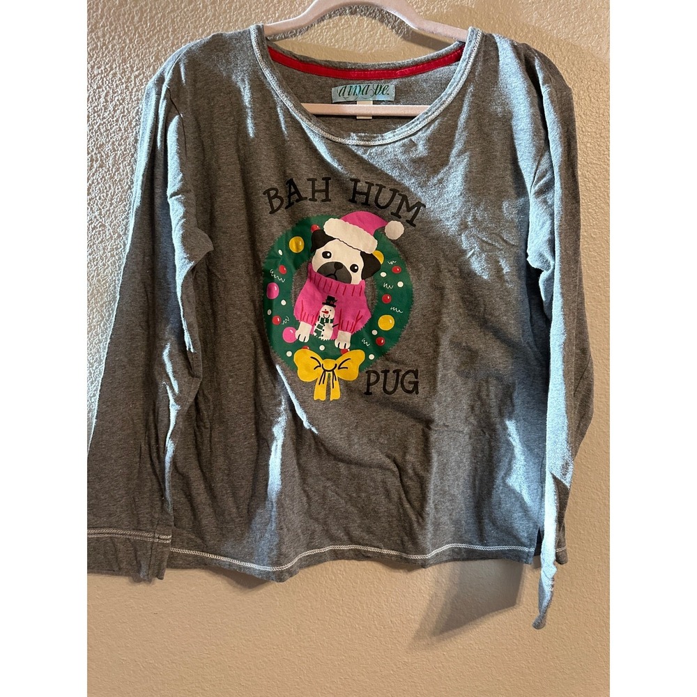 Anaxxe Christmas Pug Long Sleeve Top Holiday Graphic Tee Small